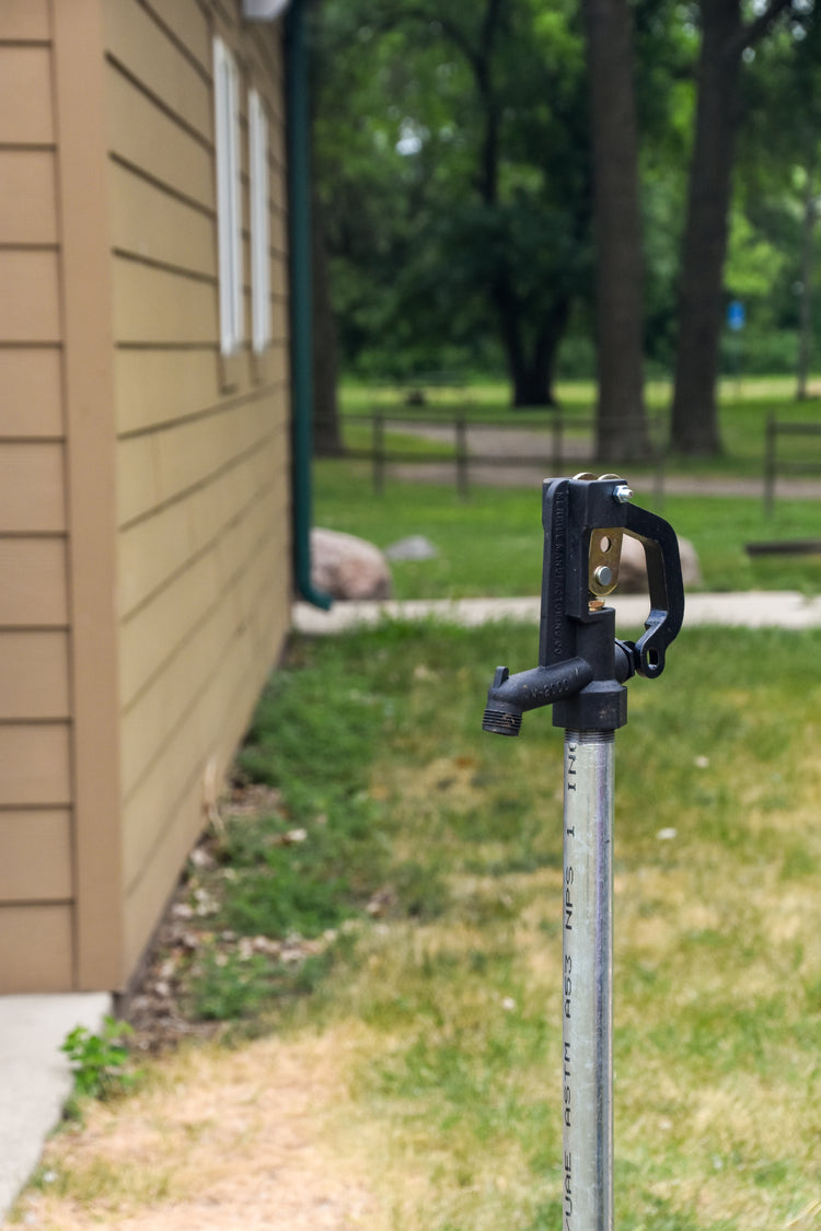 M-2000 No-Lead Frost-Proof Yard Hydrant – DuPont™ Zytel® Head, Stainless Steel Rod, Year-Round Use | M-2000