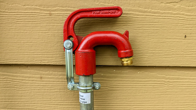 B-7000 No-Lead Frost-Proof Yard Hydrant – 1" Inlet, Heavy-Duty Outdoor Water Service | B-7000