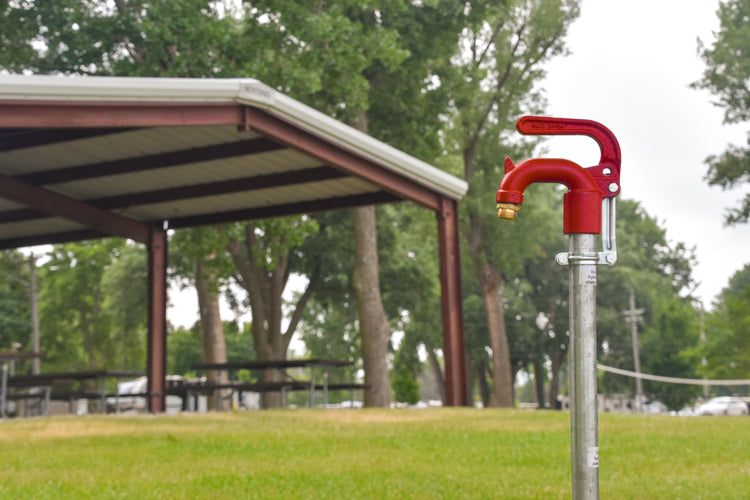 B-7000 No-Lead Frost-Proof Yard Hydrant – 1" Inlet, Heavy-Duty Outdoor Water Service | B-7000