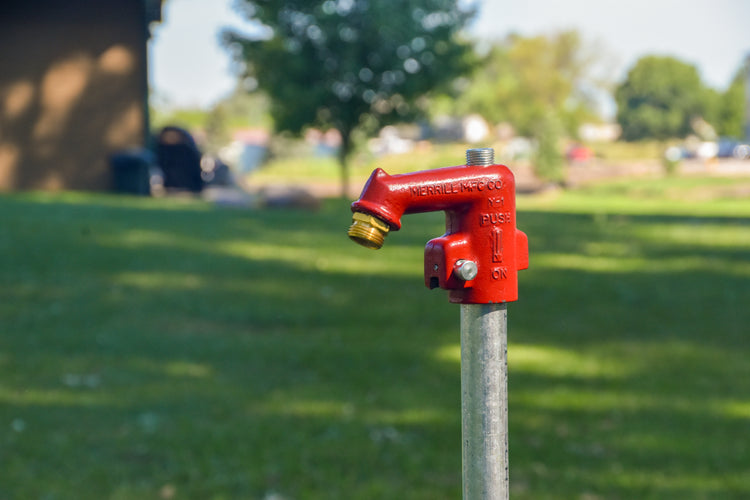 Y-1 Series Self-Closing No-Lead Frost-Proof Yard Hydrant – Lockable with Stainless Steel Spring | Y-1