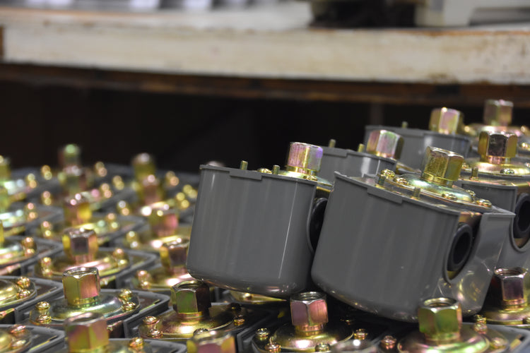 Heavy Duty Pressure Switch – No Lead | 5HP Rated, Large Case, Durable Brass Connections