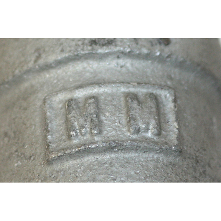 Galvanized Tank Tee – Durable Gray Iron Connector for Water Systems